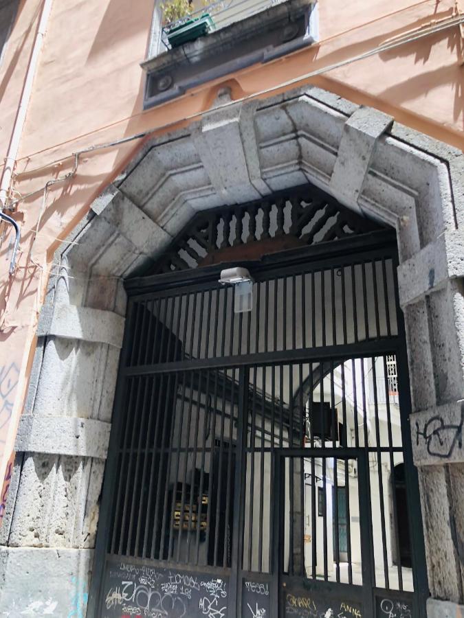Dimora Paladino Bed & Breakfast Napoli Dış mekan fotoğraf
